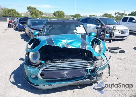 2016 Mini Convertible Cooper из США, поврежденный, VIN WMWWG5C5XG3A83276